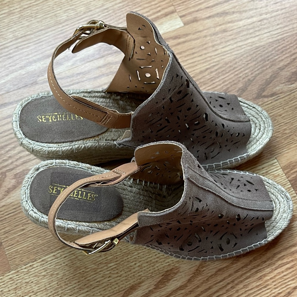 Wedges - Picture 3 of 6